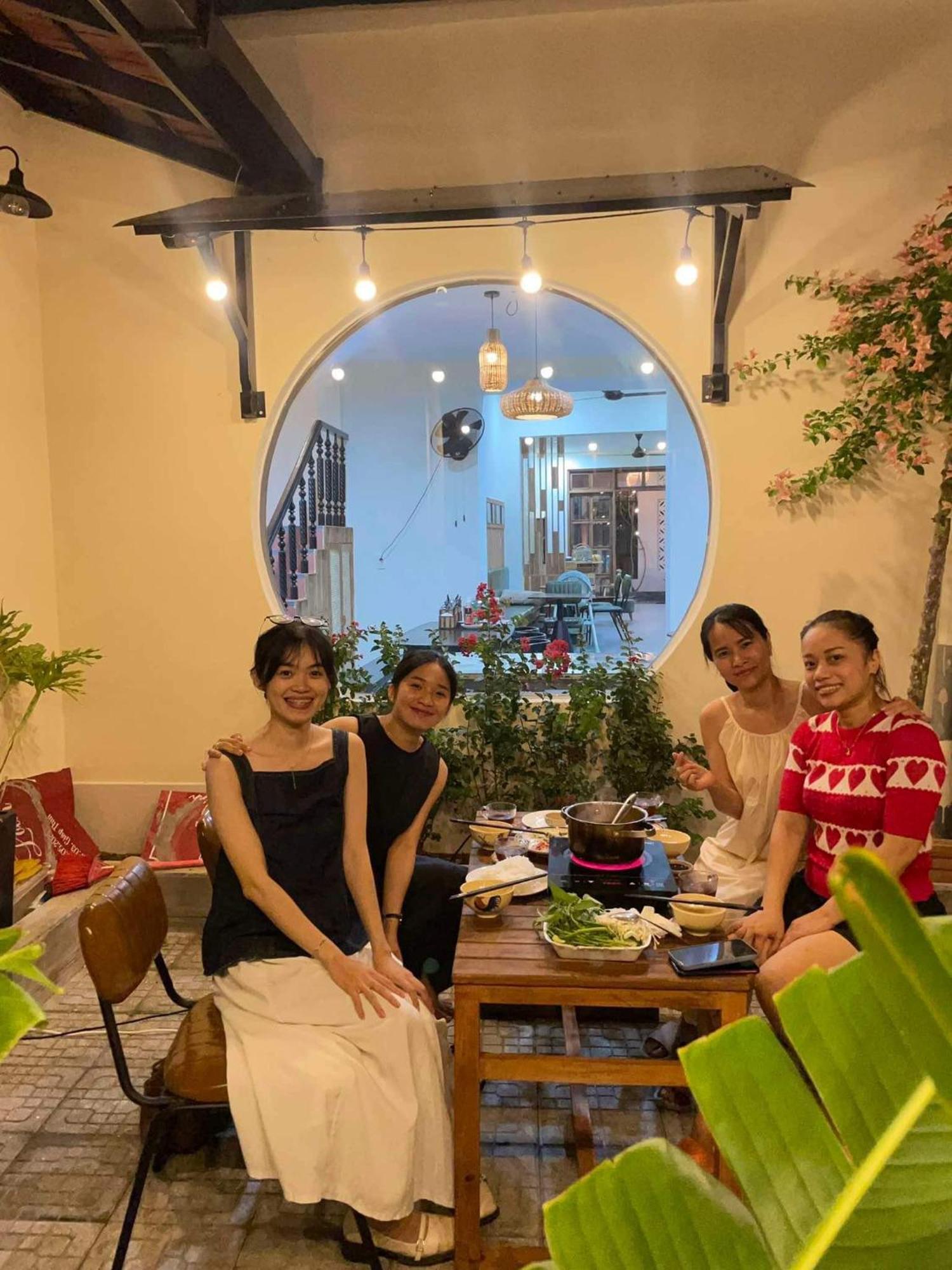 Hue Sweethouse 2 Homestay Экстерьер фото